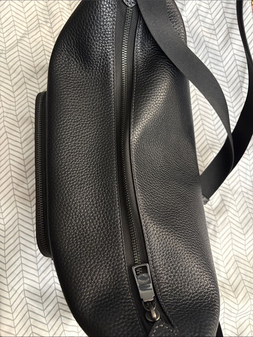 Coach Outlet Finn crossbody (men’s) - Picture 5 of 11